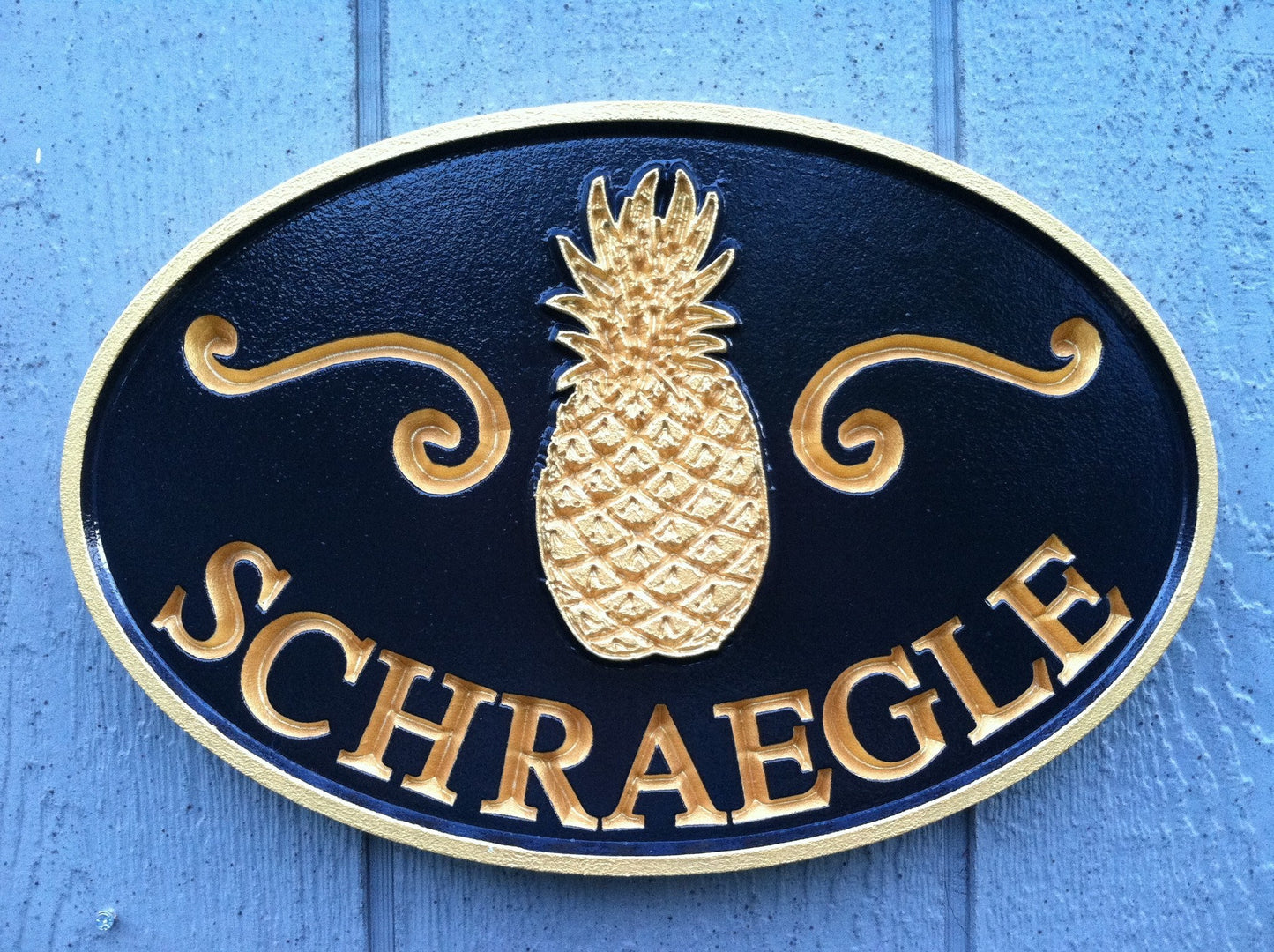 Custom Carved Last name Welcome sign with Pineapple (LN5) - The Carving Company