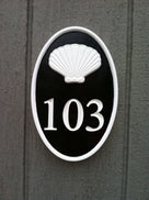Oval house number sign with scallop shell 3 digit