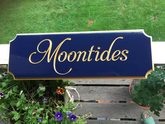 Moontides quaterboard sign 