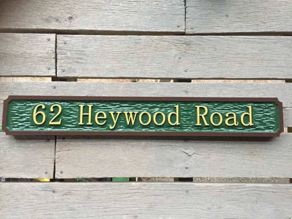 62 heywood road street name sign