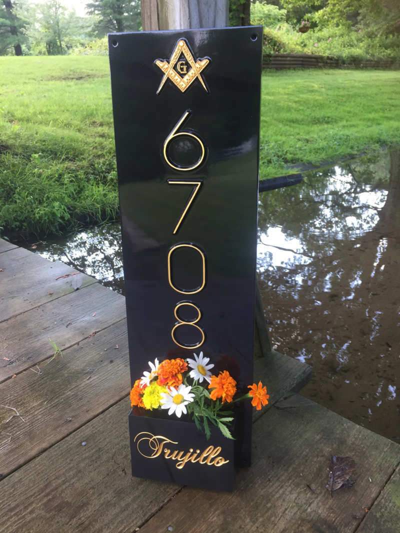 House Number with Last Name, Image, and Flower Box (A176) - The Carving Company