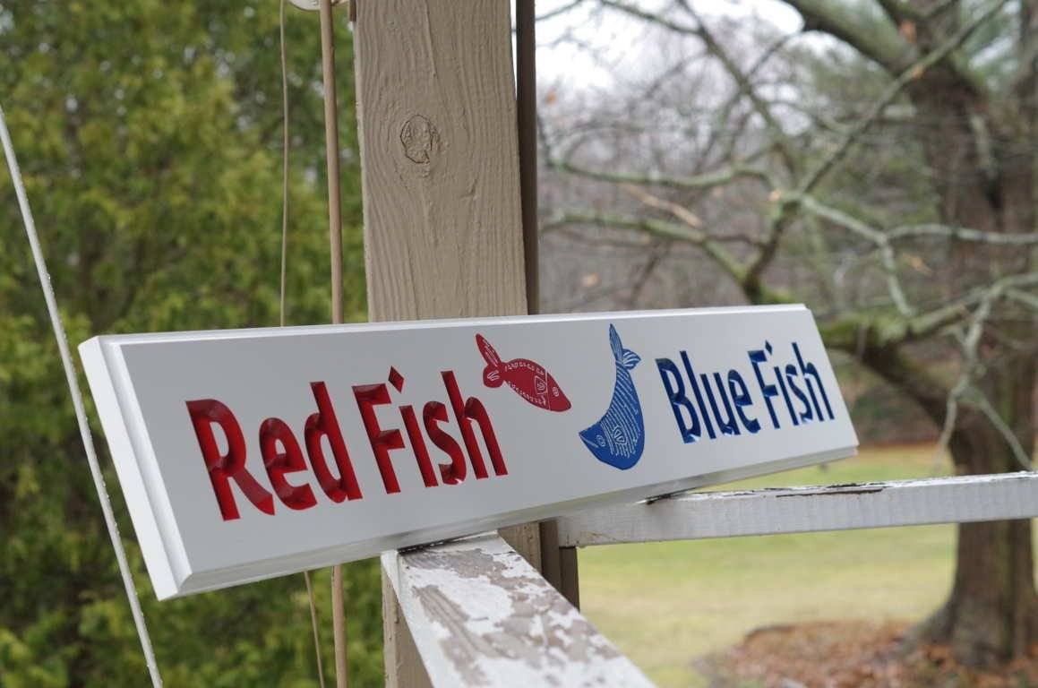 Custom Made Quarterboard sign with image - Personalized with your name or text (Q40) - The Carving Company