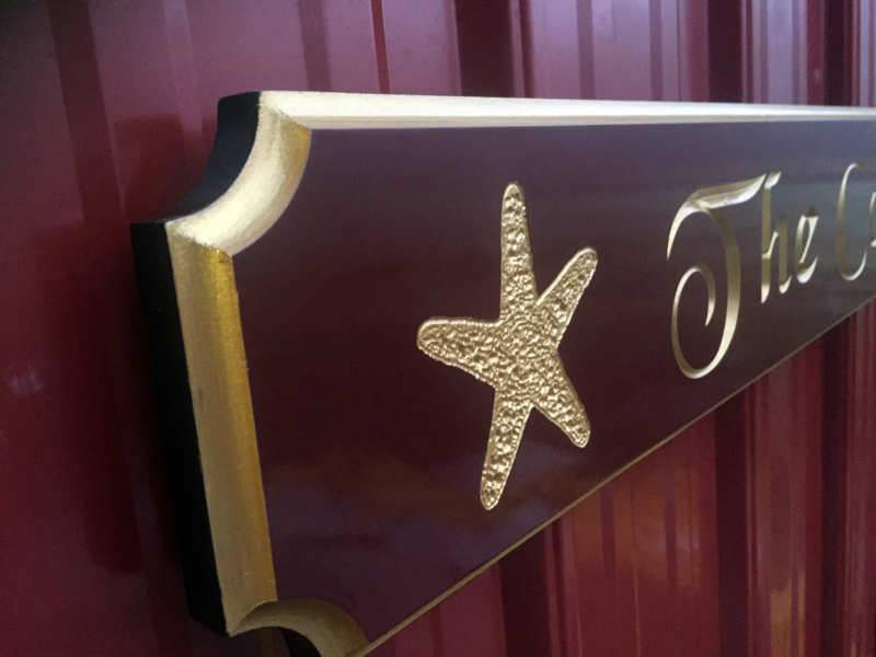 Custom Engraved Quarterboard sign with Starfish image - Add your name (Q34) - The Carving Company
