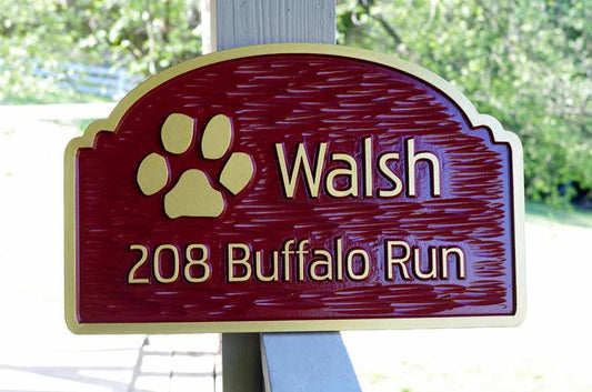 Address Sign with Family Last Name and Paw Print Image (LN32) - The Carving Company