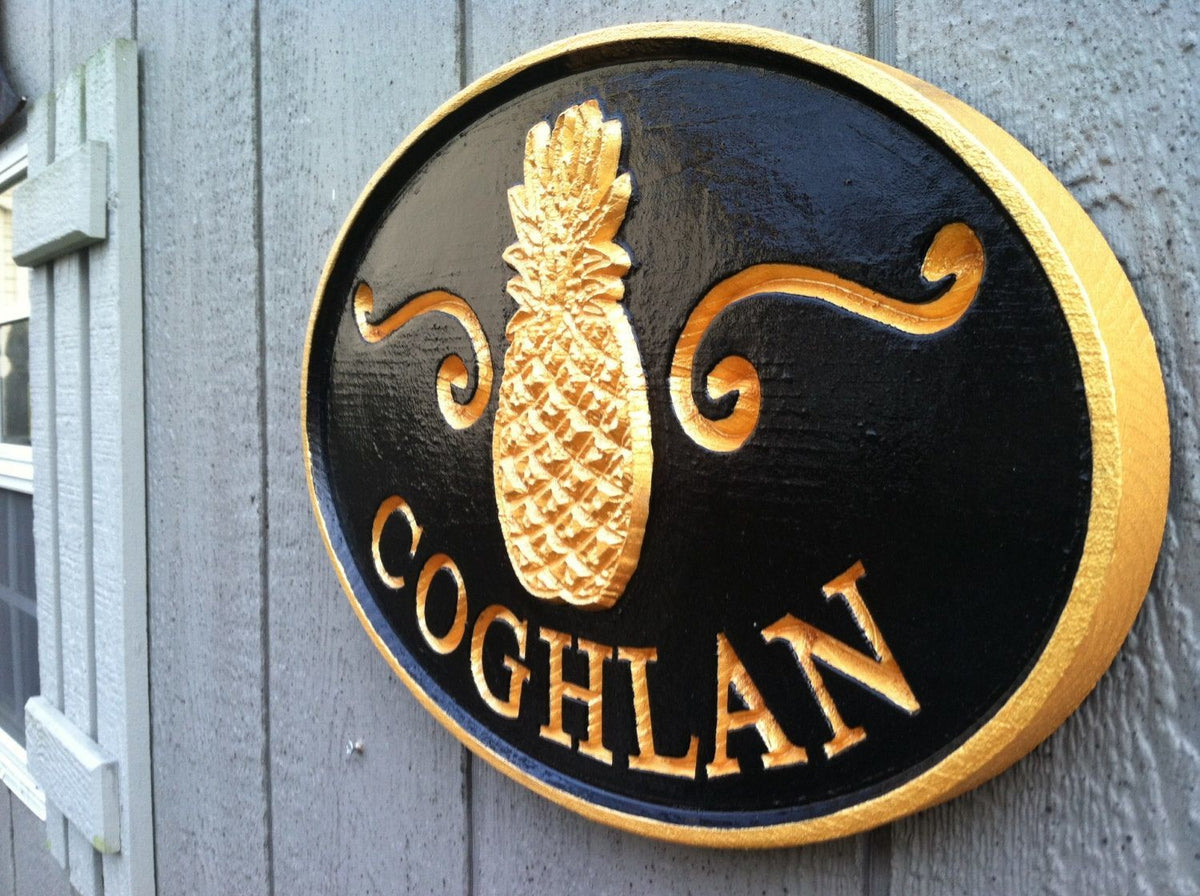 Custom Carved Last name Welcome sign with Pineapple (LN5) - The Carving Company
