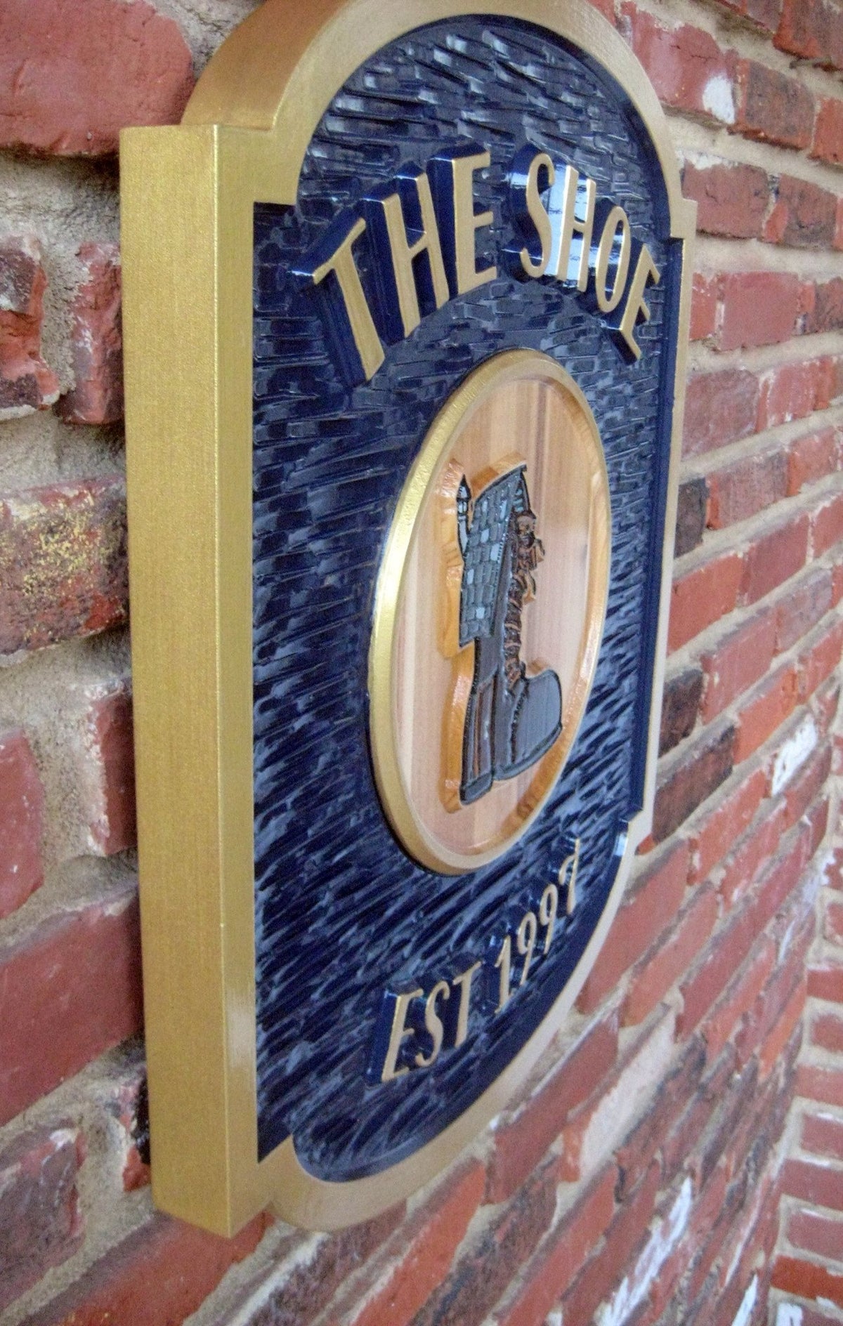 Custom Carved Family Name sign - Personalized Welcome Sign (LN11) - The Carving Company