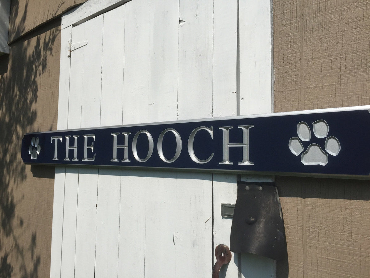 Quarterboard sign with Paw prints - Add your name or place  (Q11) - The Carving Company