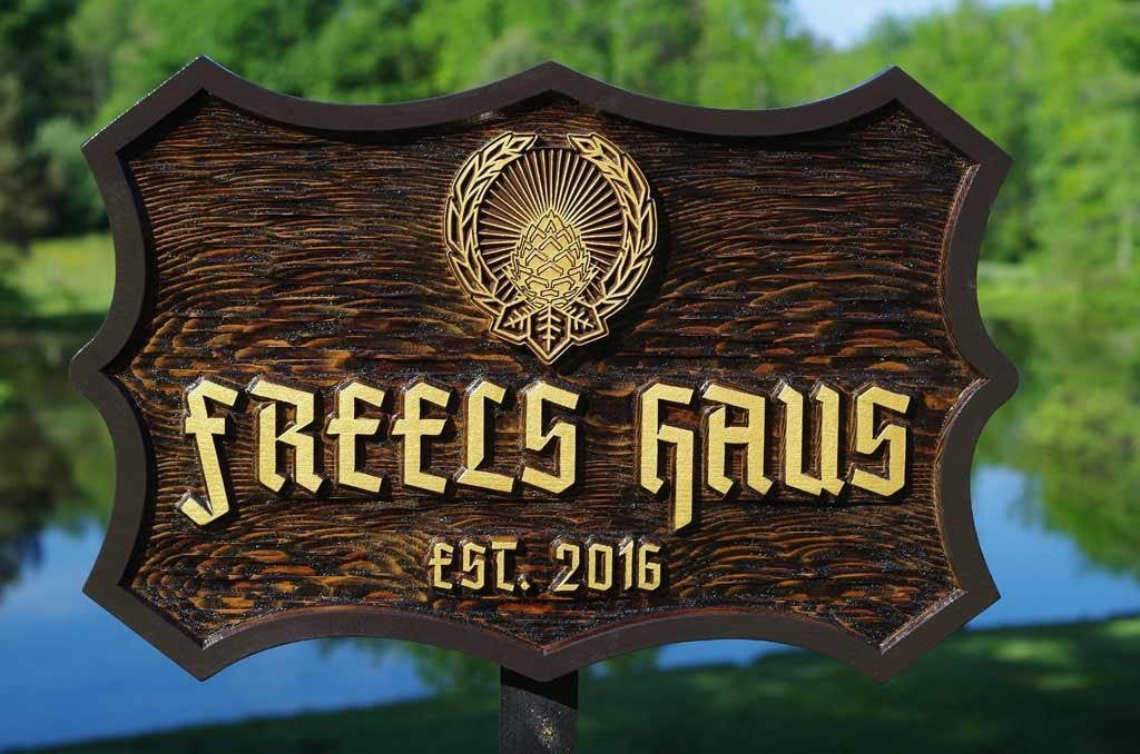 German themed Carved Wood Personalized Family Name Sign (LN33) - The Carving Company