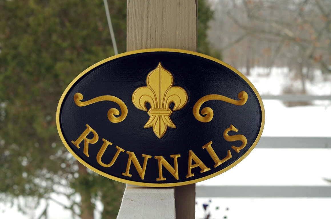 Family Entrance Welcome Sign with Fleur-De-Lis - Personalized (LN43) - The Carving Company
