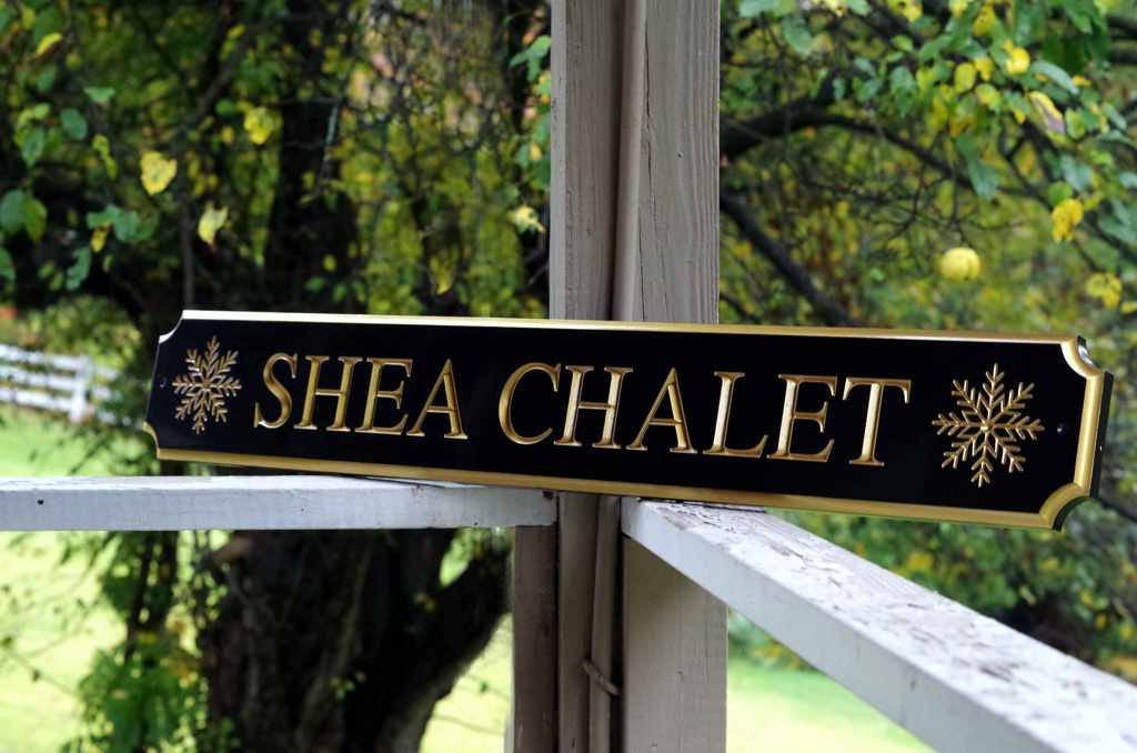 Custom Carved Quarterboard sign with snowflake - Add your name or place and image (Q30) - The Carving Company