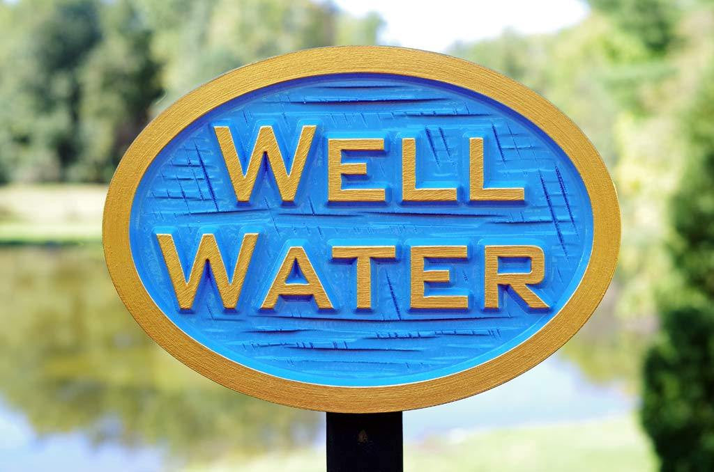 Carved Well Water notice Plaque- Irrigation Sign (LN44) - The Carving Company
